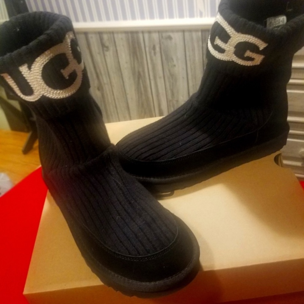 UGG Knit Logo Bootie